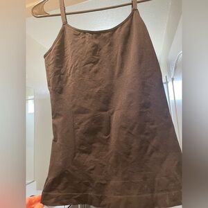 Underfit. No bra needed